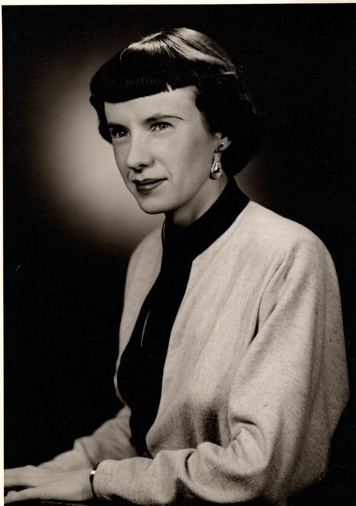 Alyce  HENDRICKSON (nee Moore)