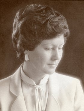 Marilyn OLLENBERG (nee Bosch)