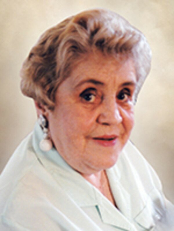 Obituary of Regina Teresa SHELLEY | McInnis & Holloway Funeral Hom...