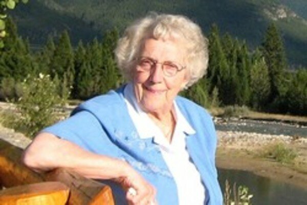 Obituary Of Mable May McDOUGALL | McInnis & Holloway Funeral Homes...