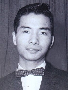 Bing Chan 陳炳常