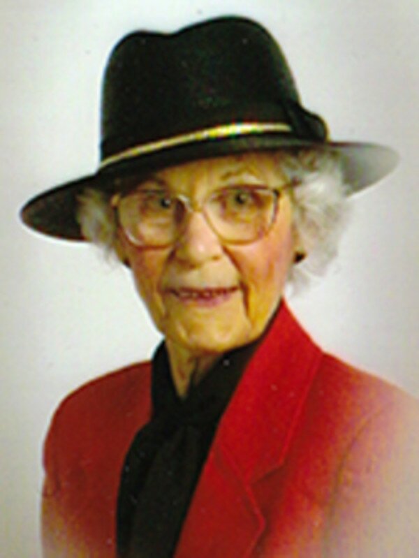 Obituary Of Kathleen Marie Mackenzie Mcinnis Holloway Funeral