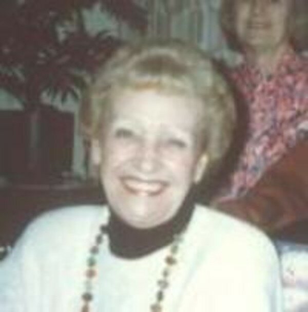 Obituary of Joyce Laurel LESLIE | McInnis & Holloway Funeral Homes...